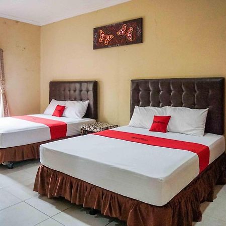 Reddoorz Resort @ Tawangmangu Exterior photo